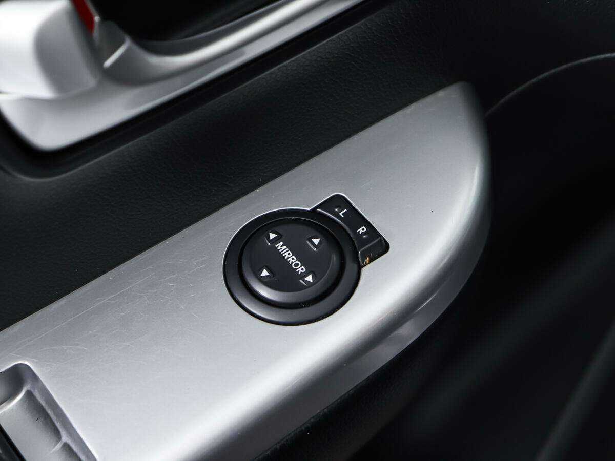 Купить Kia Rio, 2013, 214 618 км.. Фото: #13