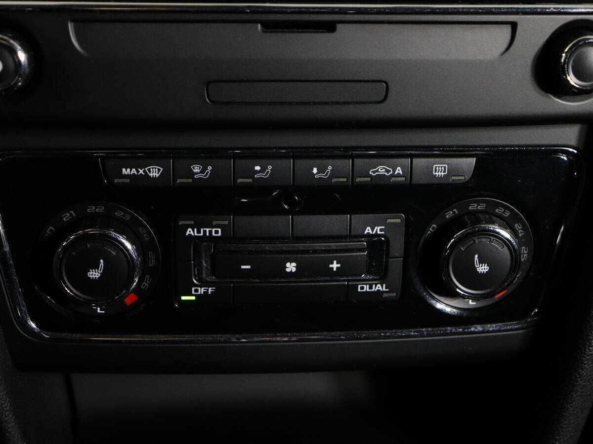 Купить Skoda Superb, 2014, 217 933 км.. Фото: #20