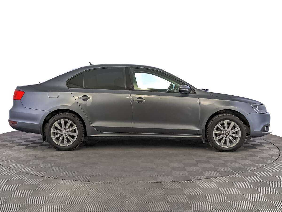 Купить Volkswagen Jetta, 2012, 125 436 км.. Фото: #3