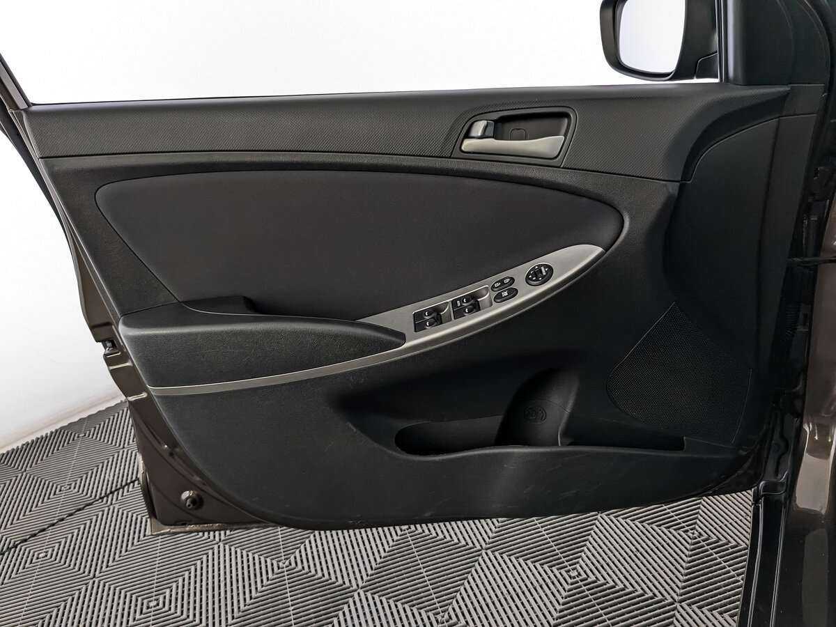 Купить Hyundai Solaris, 2016, 73 782 км.. Фото: #13