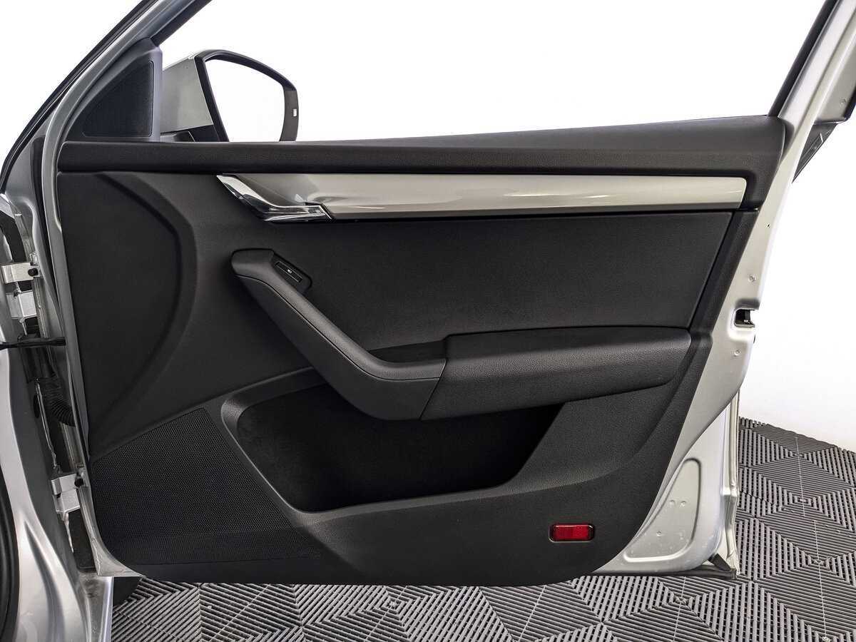 Купить Skoda Octavia, 2017, 165 576 км.. Фото: #20