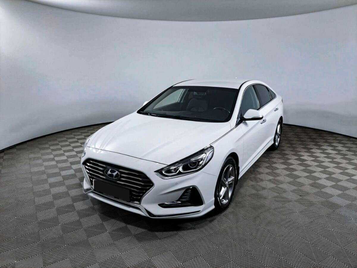 Купить Hyundai Sonata, 2018, 89 370 км.. Посмотреть фото