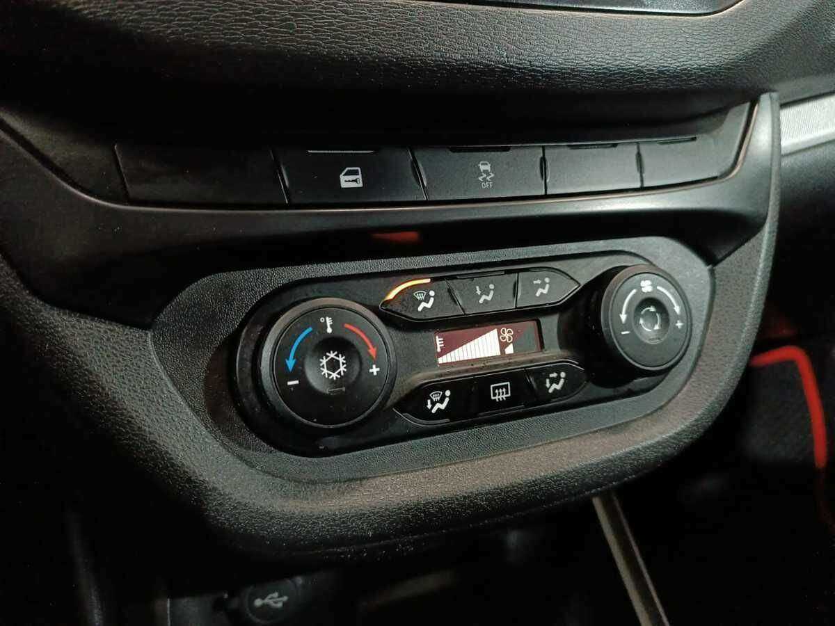 Купить Lada (ВАЗ) Vesta, 2019, 45 520 км.. Фото: #13