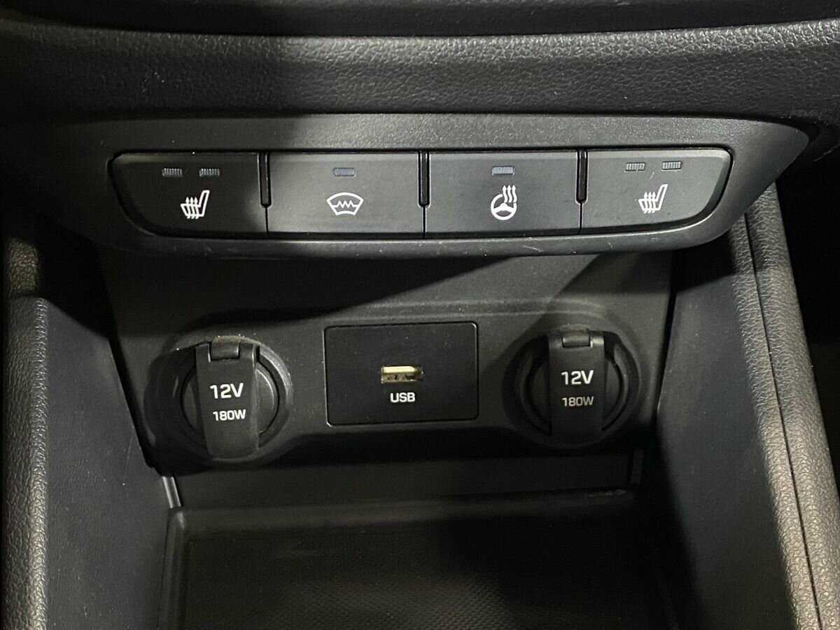 Купить Hyundai Solaris, 2020, 72 329 км.. Фото: #15