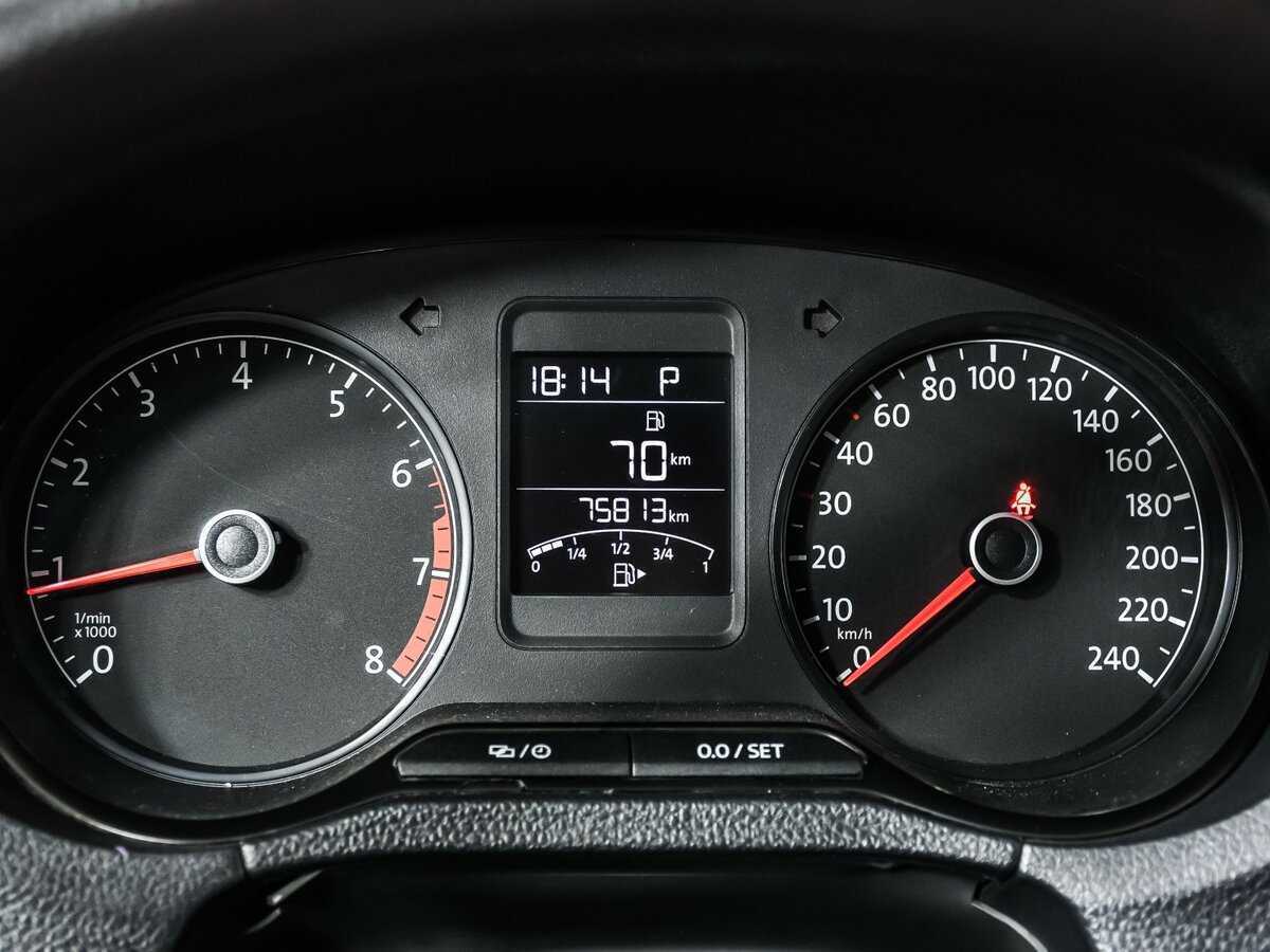 Купить Volkswagen Polo, 2020, 76 000 км.. Фото: #9