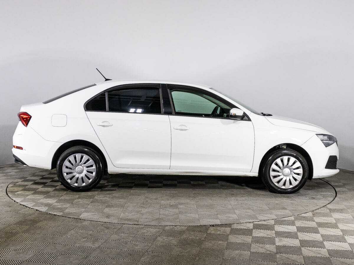 Купить Skoda Rapid, 2021, 112 982 км.. Фото: #3