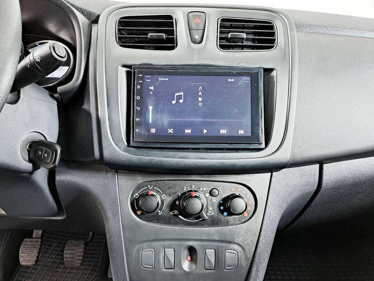 Купить Renault Sandero, 2018, 48 119 км.. Фото: #10