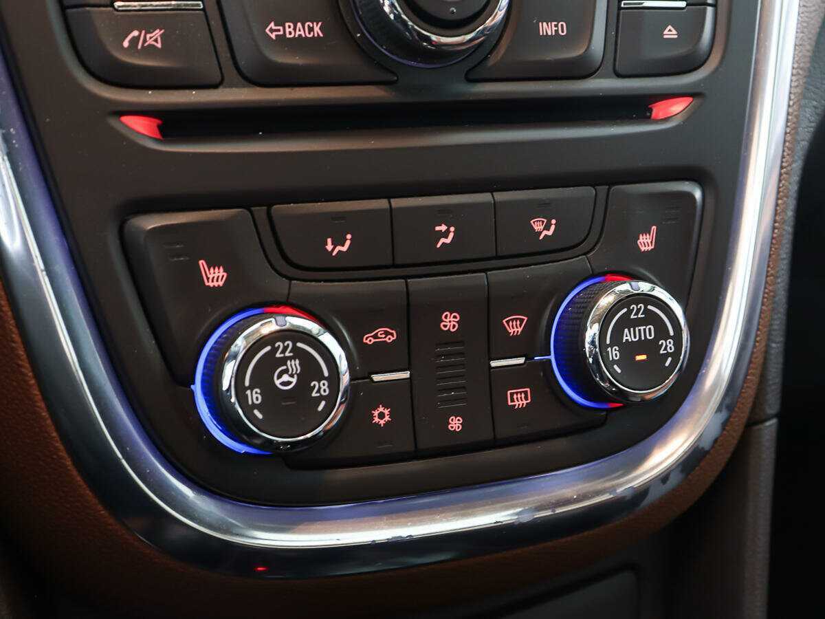 Купить Opel Mokka, 2012, 174 562 км.. Фото: #17