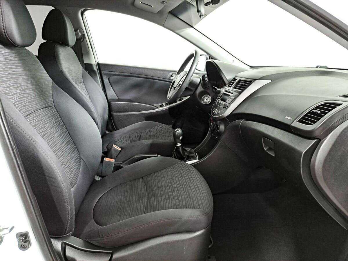 Купить Hyundai Solaris, 2016, 209 000 км.. Фото: #6