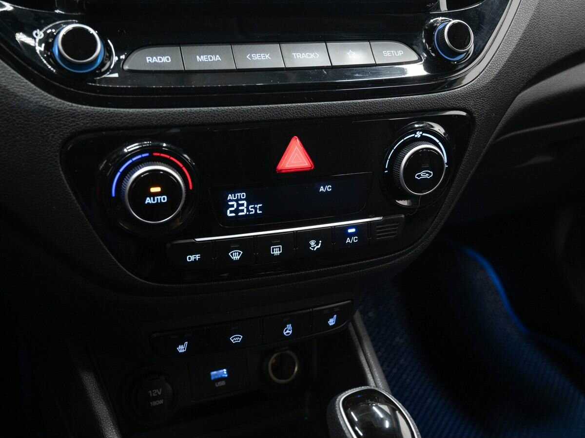 Купить Hyundai Solaris, 2021, 118 318 км.. Фото: #15