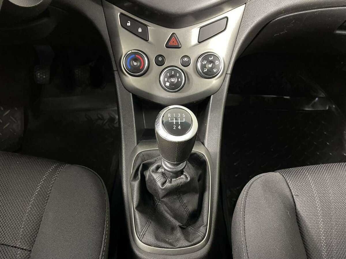 Купить Chevrolet Aveo, 2013, 135 000 км.. Фото: #11