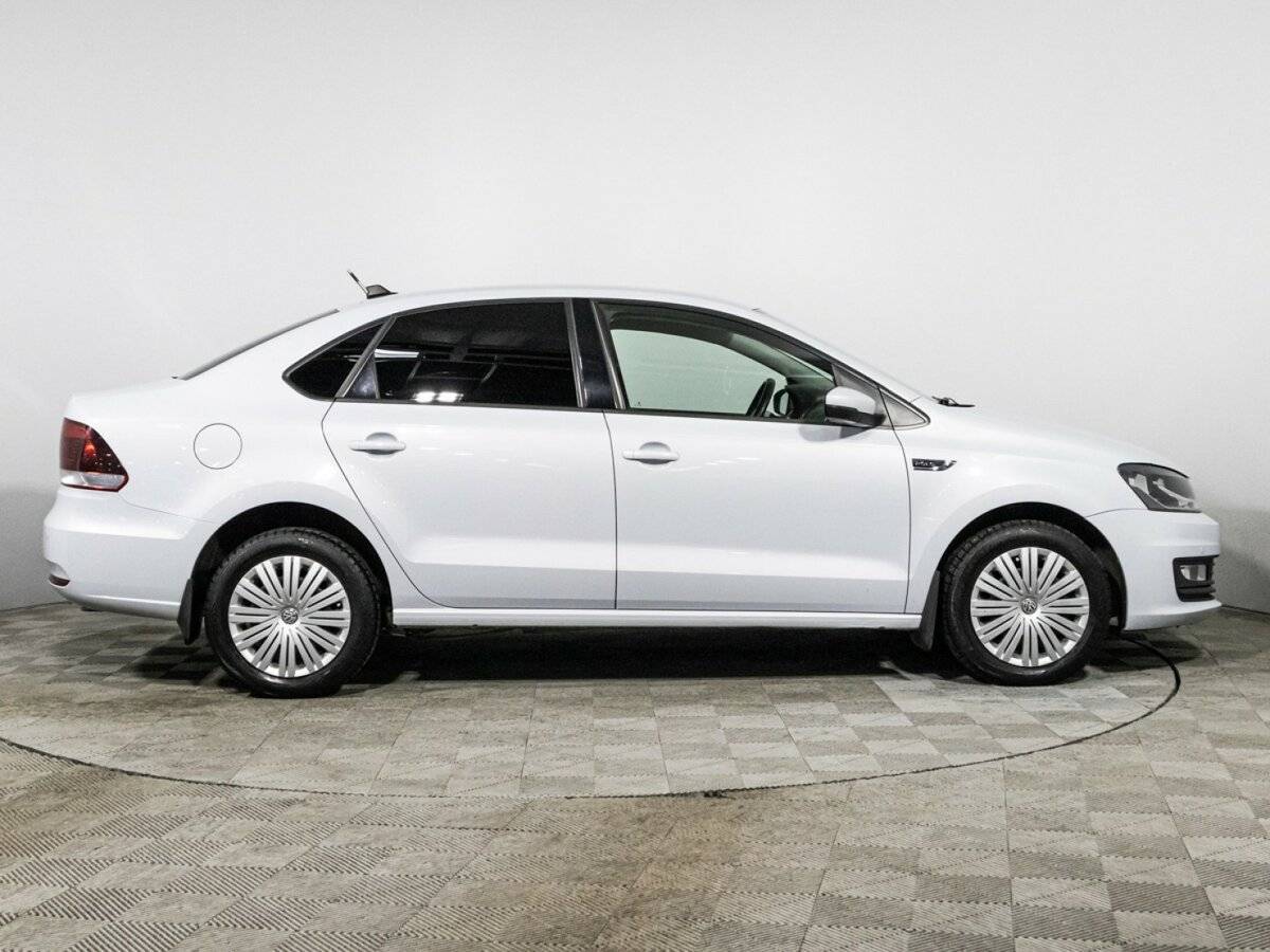 Купить Volkswagen Polo, 2018, 136 113 км.. Фото: #3