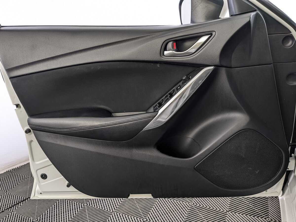 Купить Mazda 6, 2014, 129 341 км.. Фото: #13