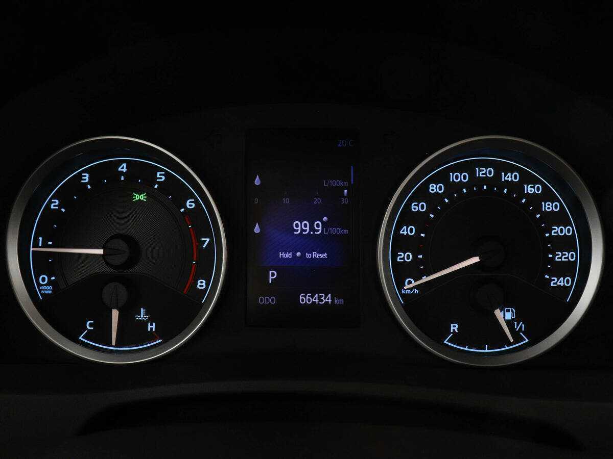 Купить Toyota Corolla, 2017, 62 971 км.. Фото: #10