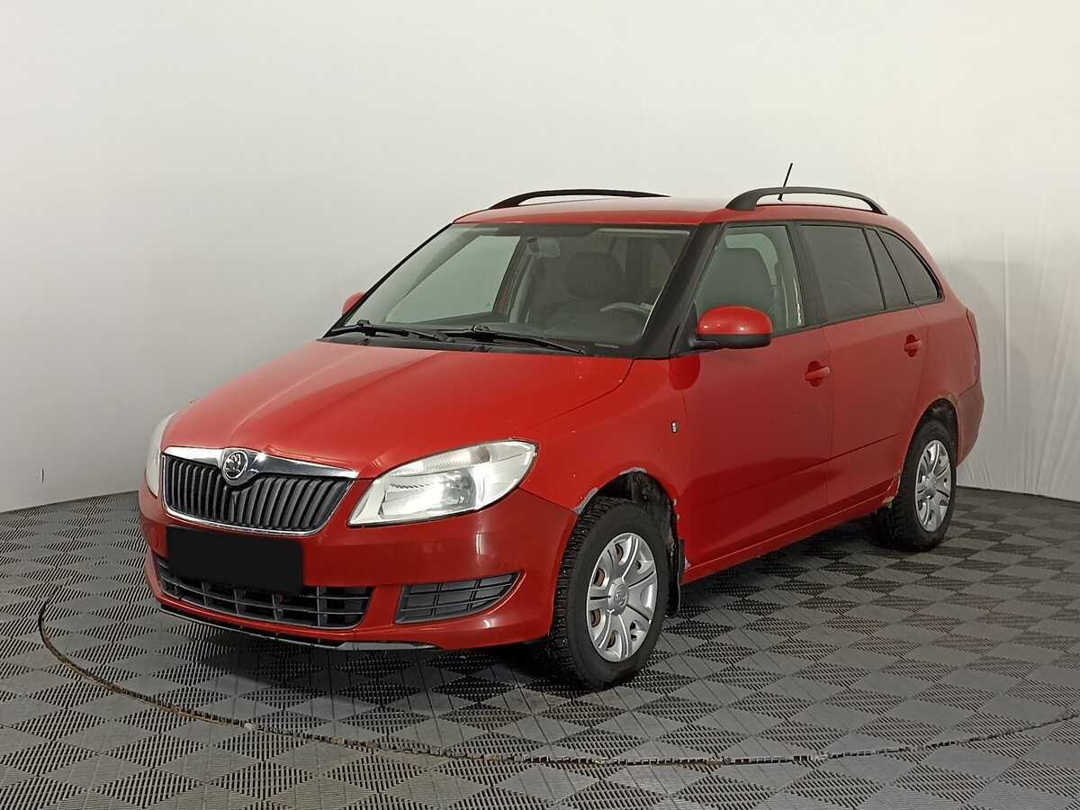 Купить Skoda Fabia, 2014, 226 578 км.. Посмотреть фото