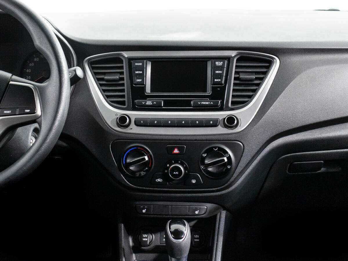 Купить Hyundai Solaris, 2017, 82 946 км.. Фото: #13