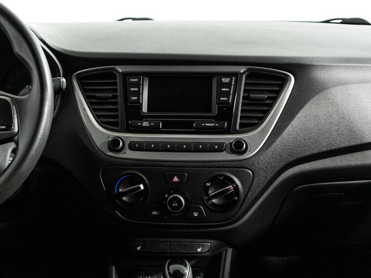 Купить Hyundai Solaris, 2018, 154 973 км.. Фото: #13