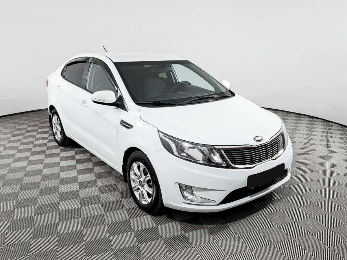 Купить Kia Rio, 2013, 81 722 км.. Фото: #2