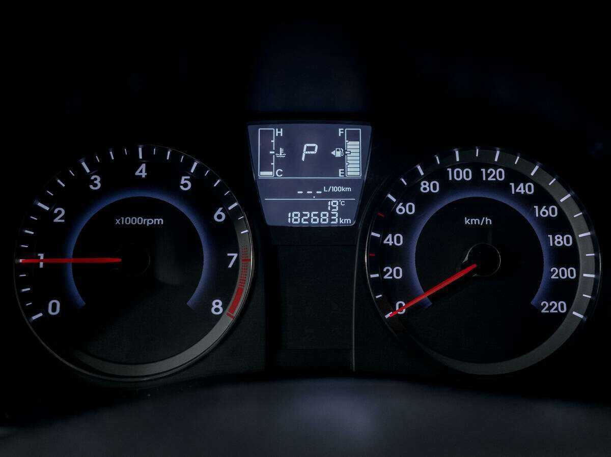 Купить Hyundai Solaris, 2015, 182 000 км.. Фото: #10