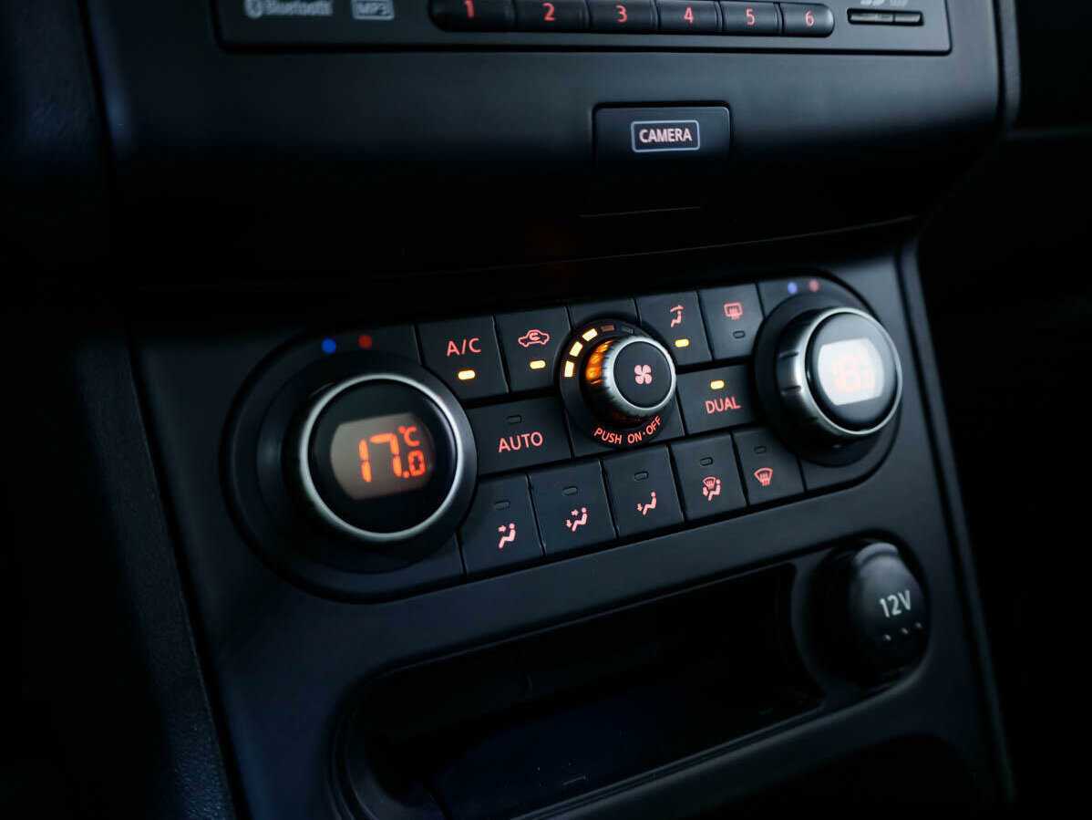 Купить Nissan Qashqai, 2013, 136 159 км.. Фото: #16