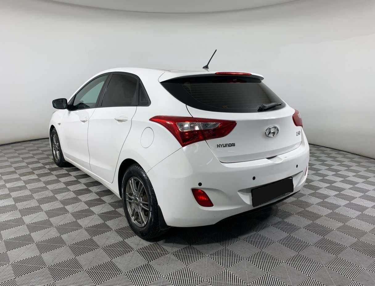 Купить Hyundai i30, 2012, 258 063 км.. Фото: #6