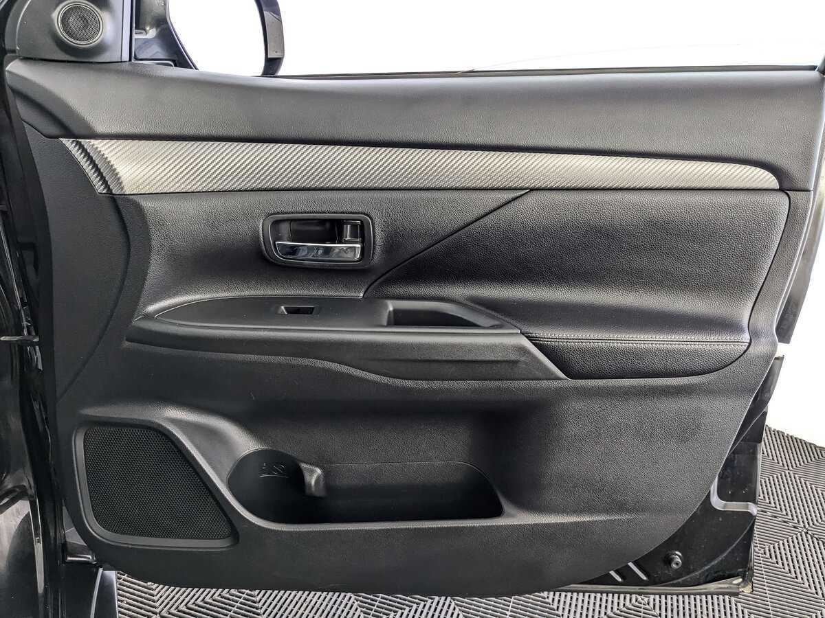 Купить Mitsubishi Outlander, 2012, 133 479 км.. Фото: #19