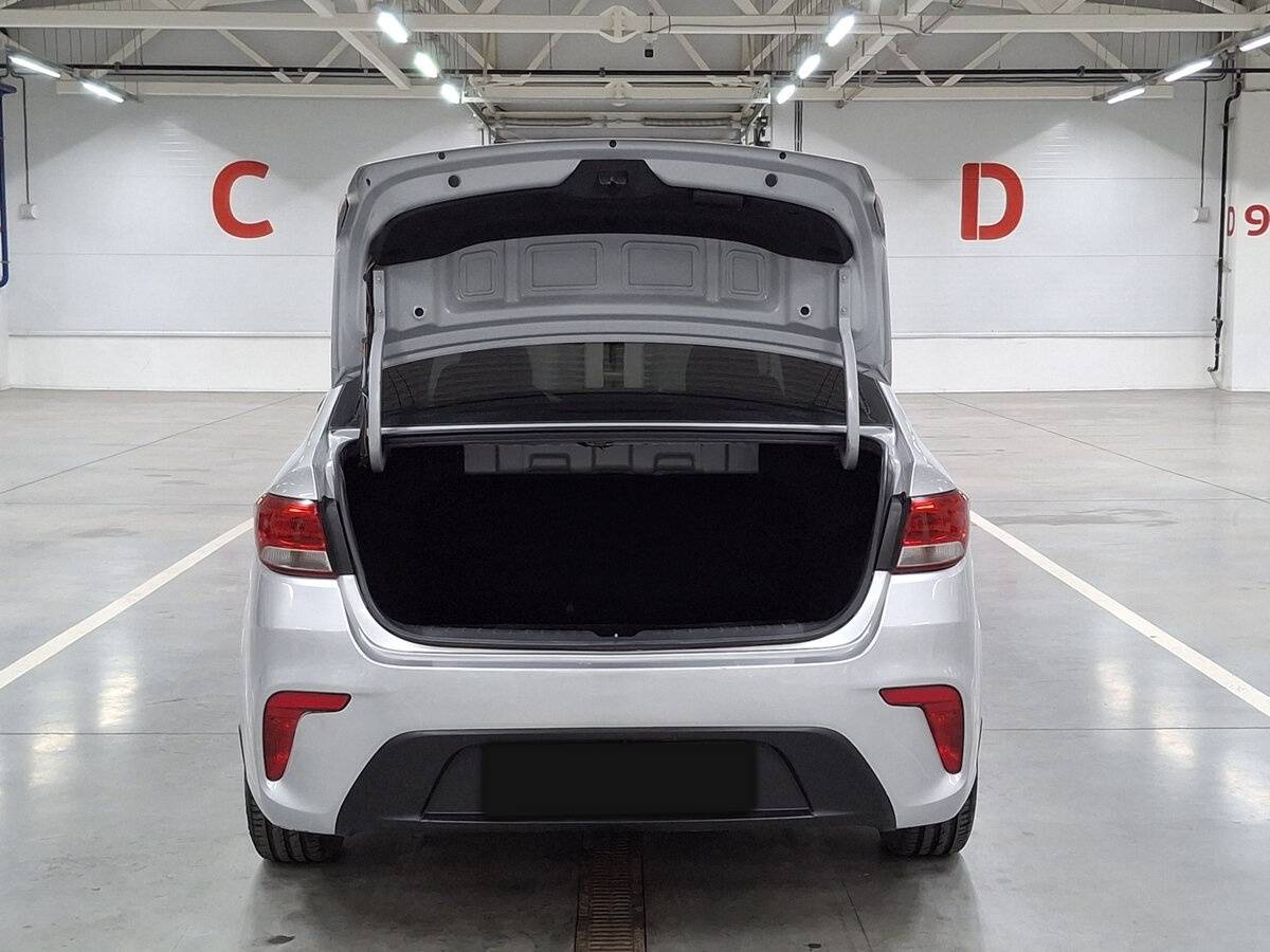 Купить Kia Rio, 2017, 180 535 км.. Фото: #9