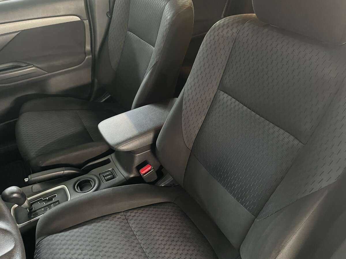 Купить Mitsubishi Outlander, 2013, 193 026 км.. Фото: #12