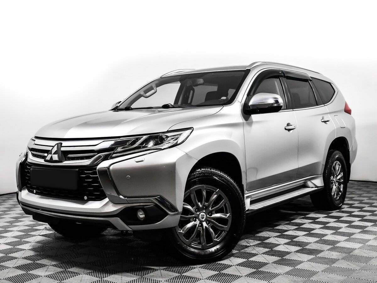 Купить Mitsubishi Pajero Sport, 2017, 138 833 км.. Посмотреть фото