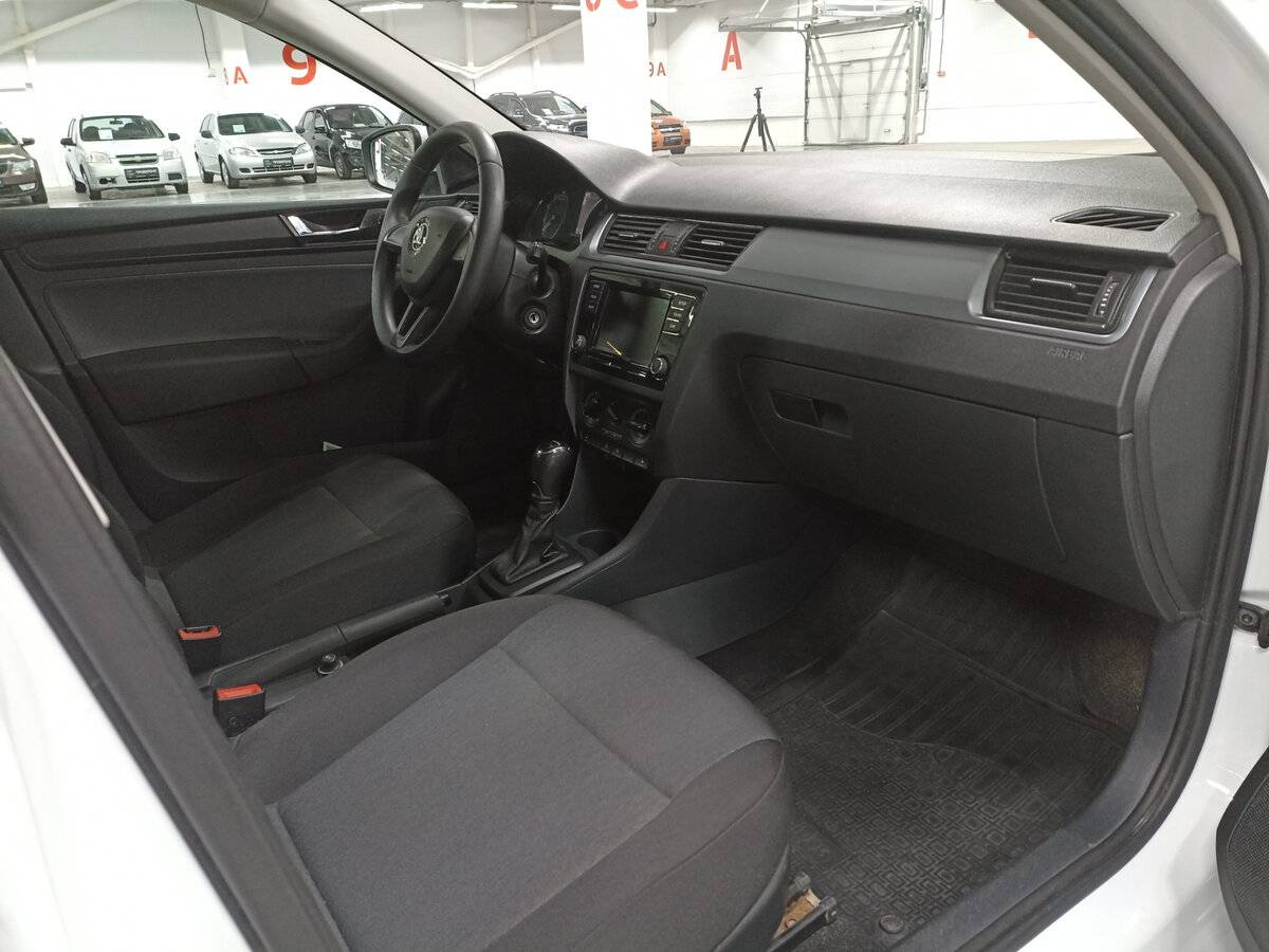 Купить Skoda Rapid, 2018, 119 413 км.. Фото: #10