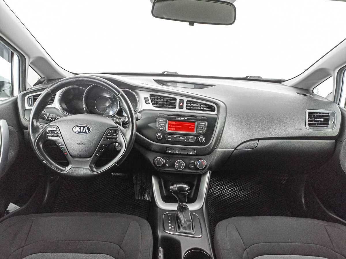 Купить Kia Ceed, 2014, 123 171 км.. Фото: #11