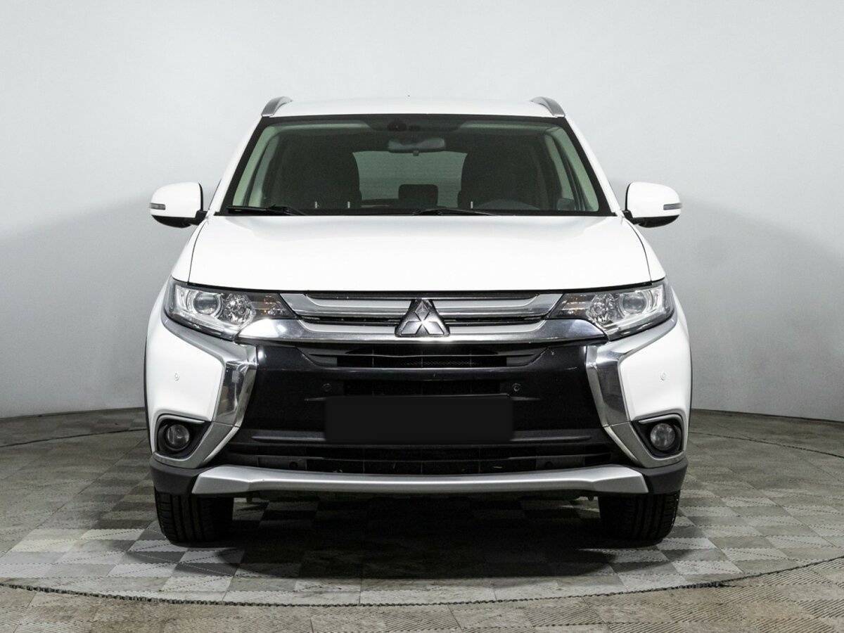 Купить Mitsubishi Outlander, 2016, 179 472 км.. Фото: #1