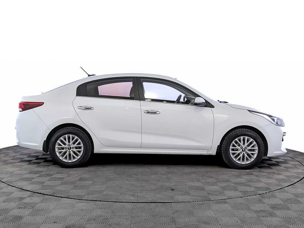 Купить Kia Rio, 2018, 101 621 км.. Фото: #3