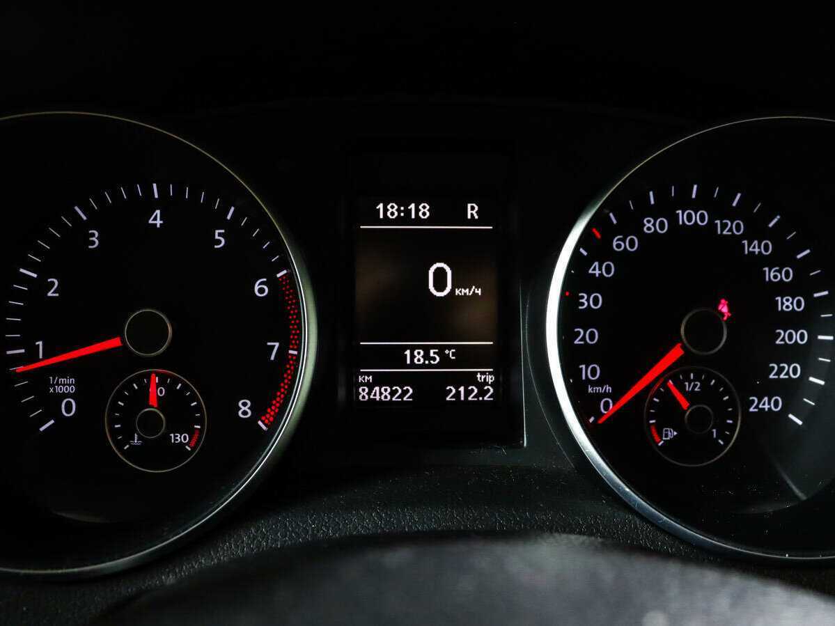 Купить Volkswagen Golf, 2012, 84 820 км.. Фото: #8