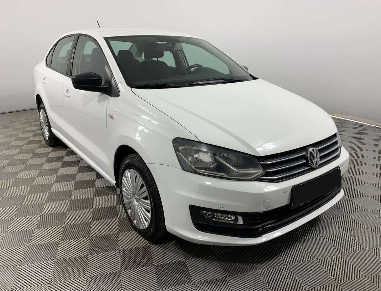 Купить Volkswagen Polo, 2020, 130 272 км.. Фото: #2