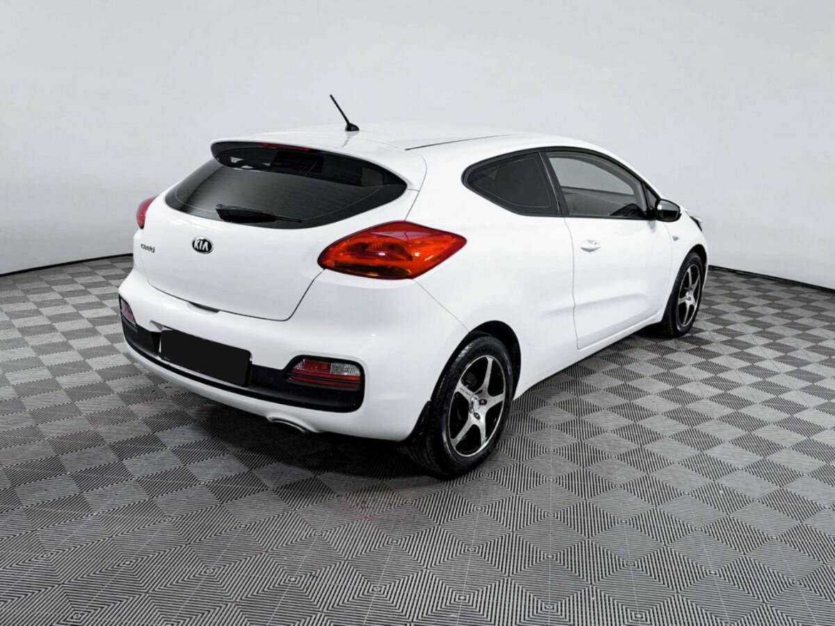 Купить Kia Ceed, 2013, 98 781 км.. Фото: #3