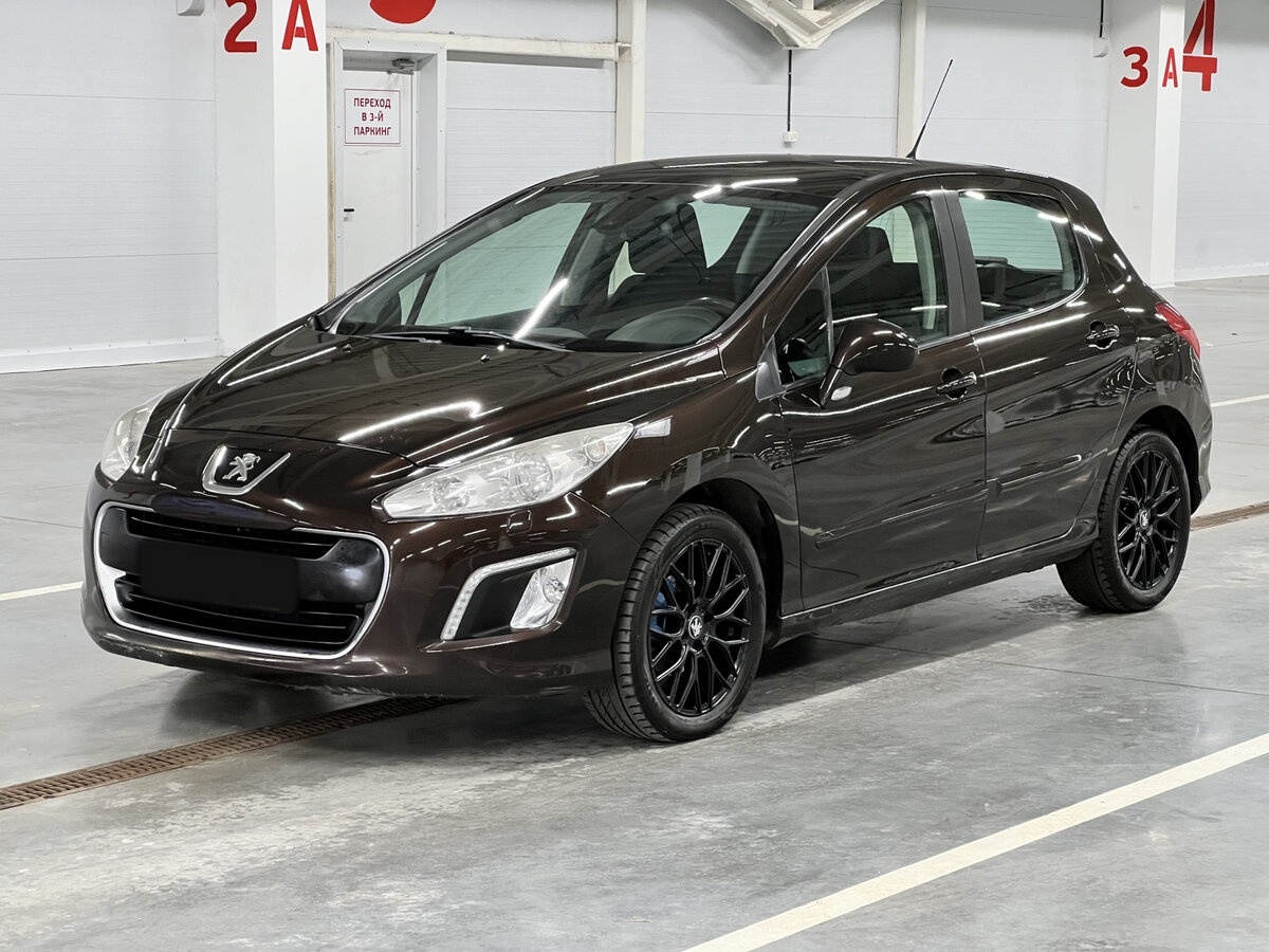 Купить Peugeot 308, 2012, 207 668 км.. Посмотреть фото