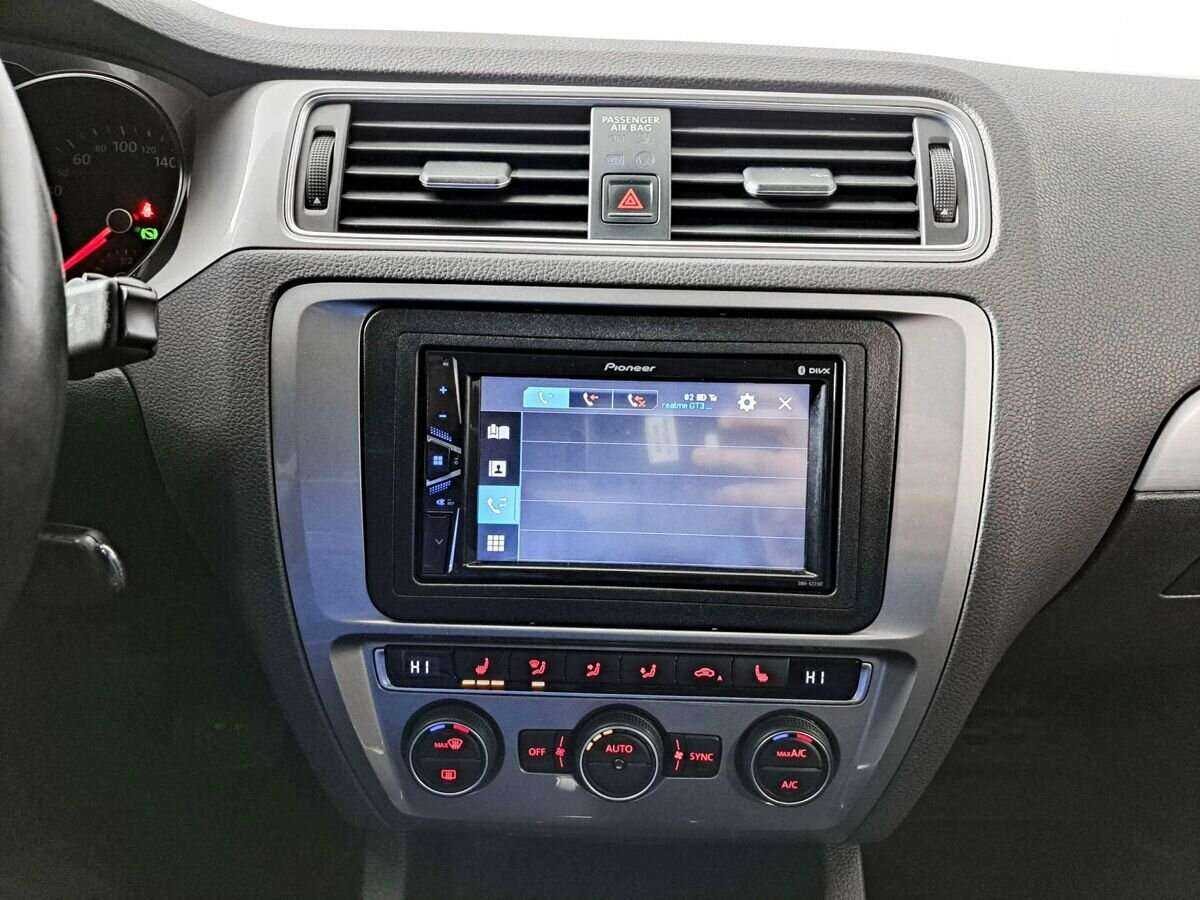 Купить Volkswagen Jetta, 2016, 105 363 км.. Фото: #14