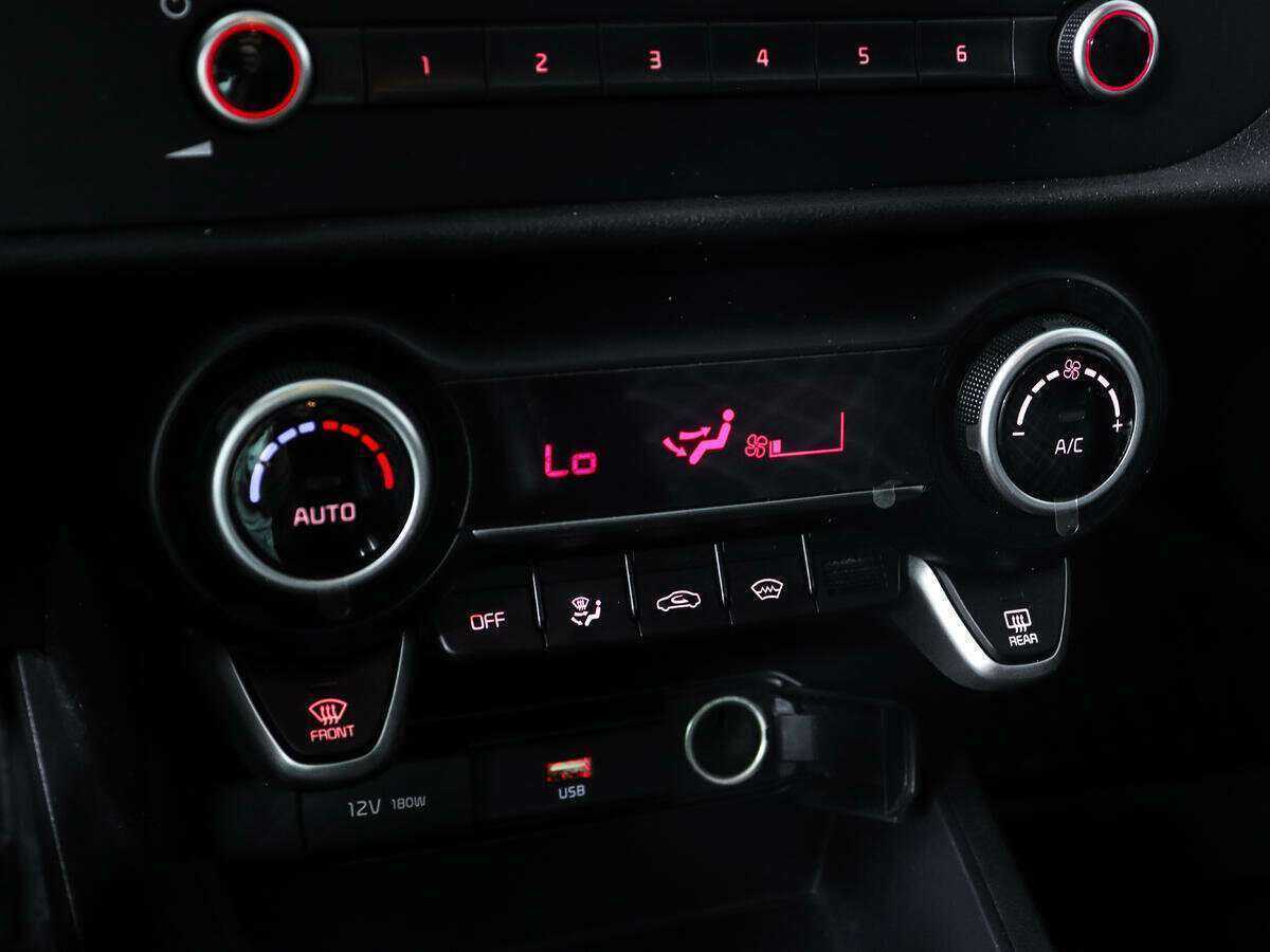 Купить Kia Rio, 2021, 41 527 км.. Фото: #14