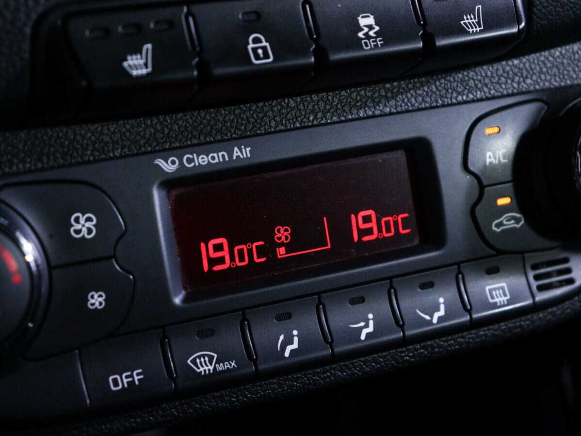 Купить Kia Ceed, 2013, 108 200 км.. Фото: #17