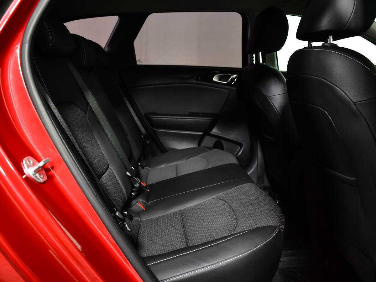 Купить Kia Ceed, 2019, 84 928 км.. Фото: #5