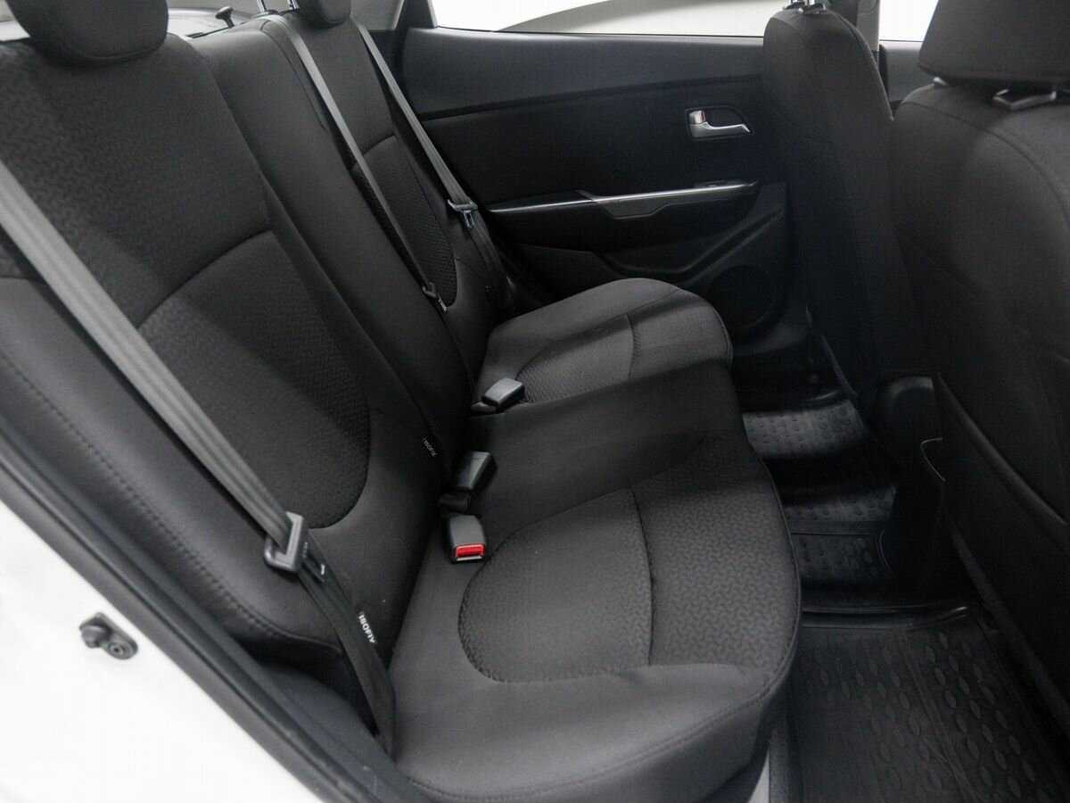 Купить Kia Rio, 2013, 161 613 км.. Фото: #7