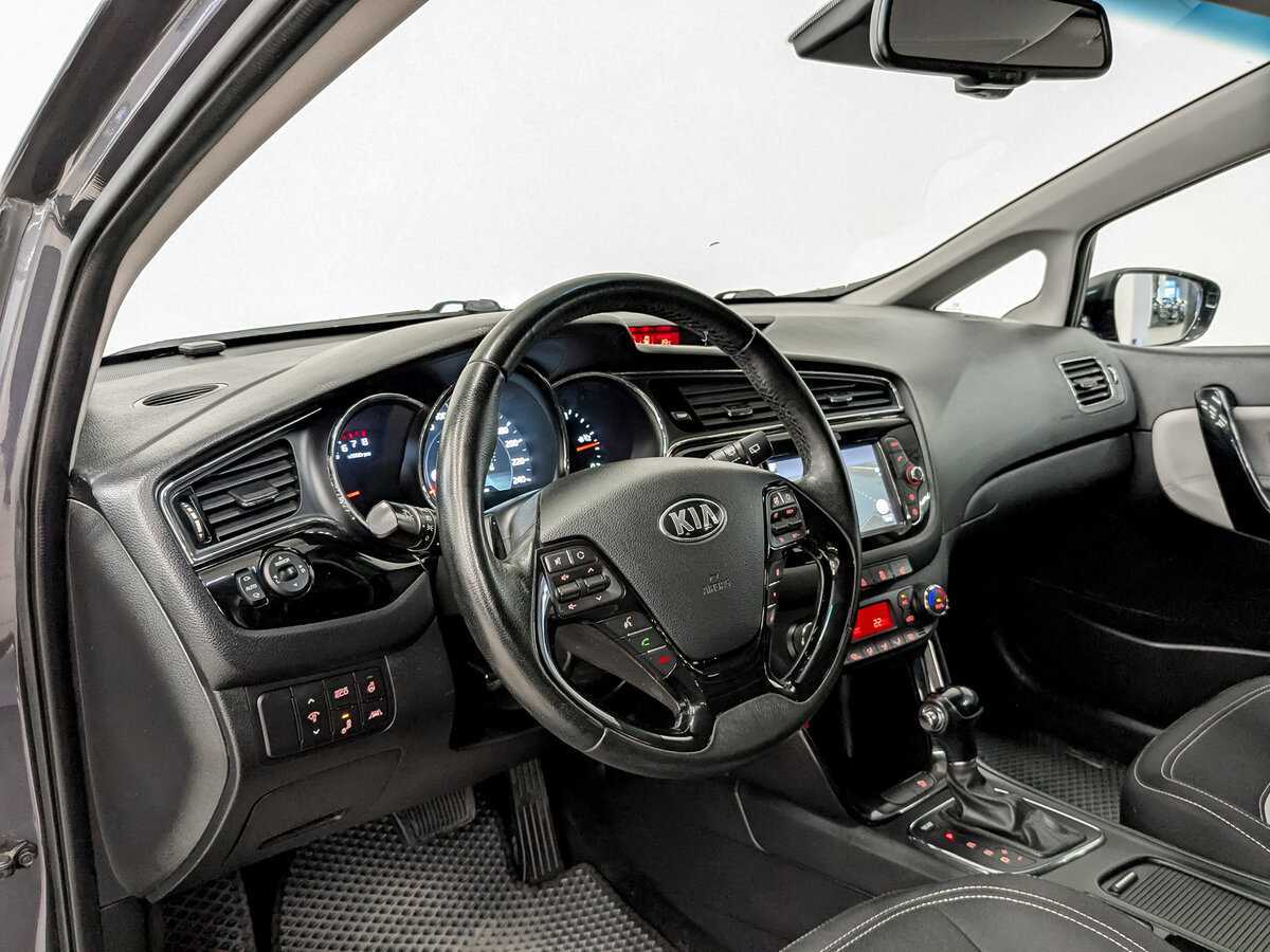 Купить Kia Ceed, 2018, 174 840 км.. Фото: #15