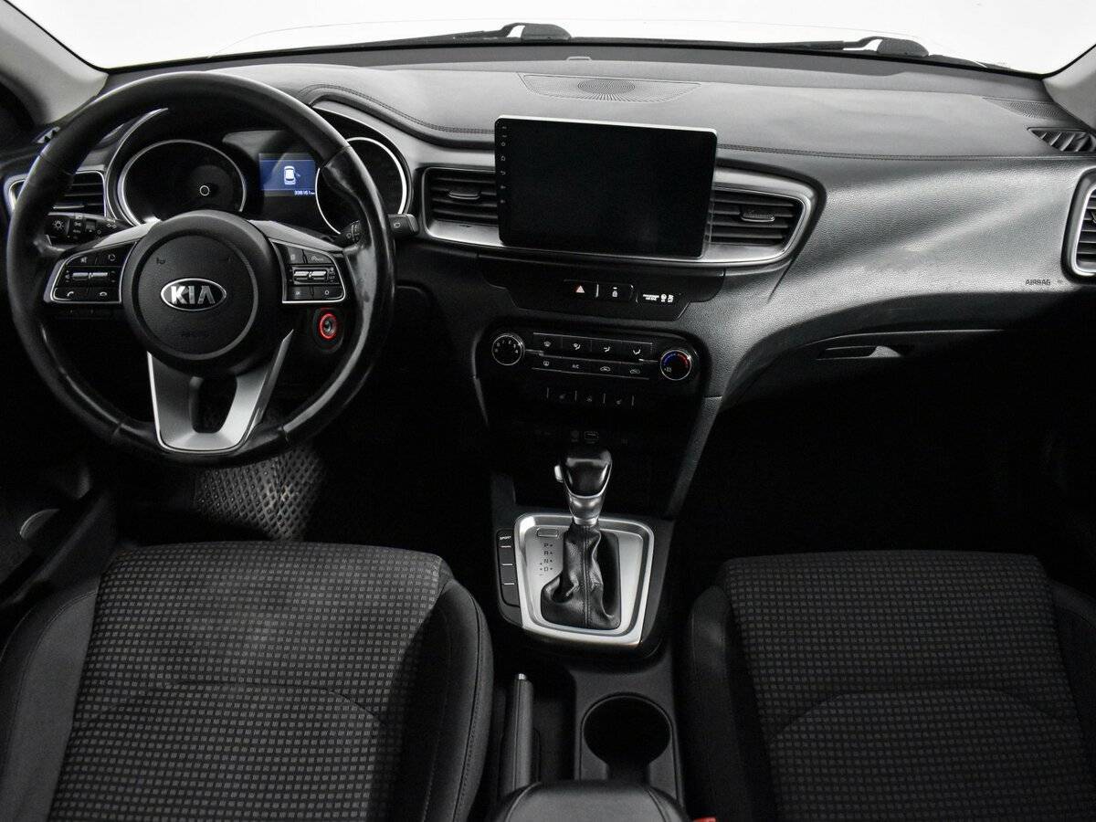 Купить Kia Ceed, 2019, 338 119 км.. Фото: #10
