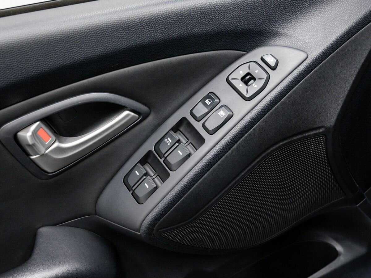 Купить Hyundai ix35, 2012, 120 000 км.. Фото: #13