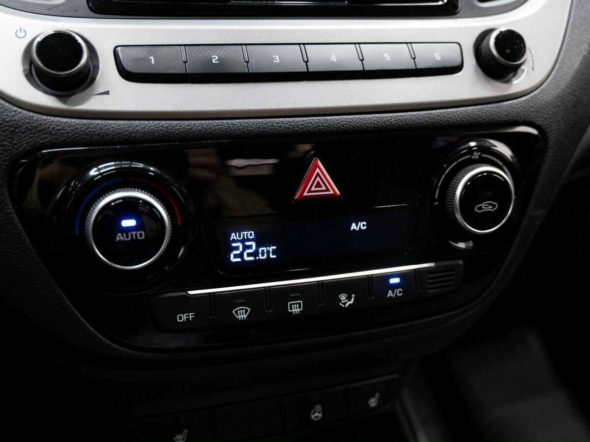 Купить Hyundai Solaris, 2018, 62 000 км.. Фото: #20