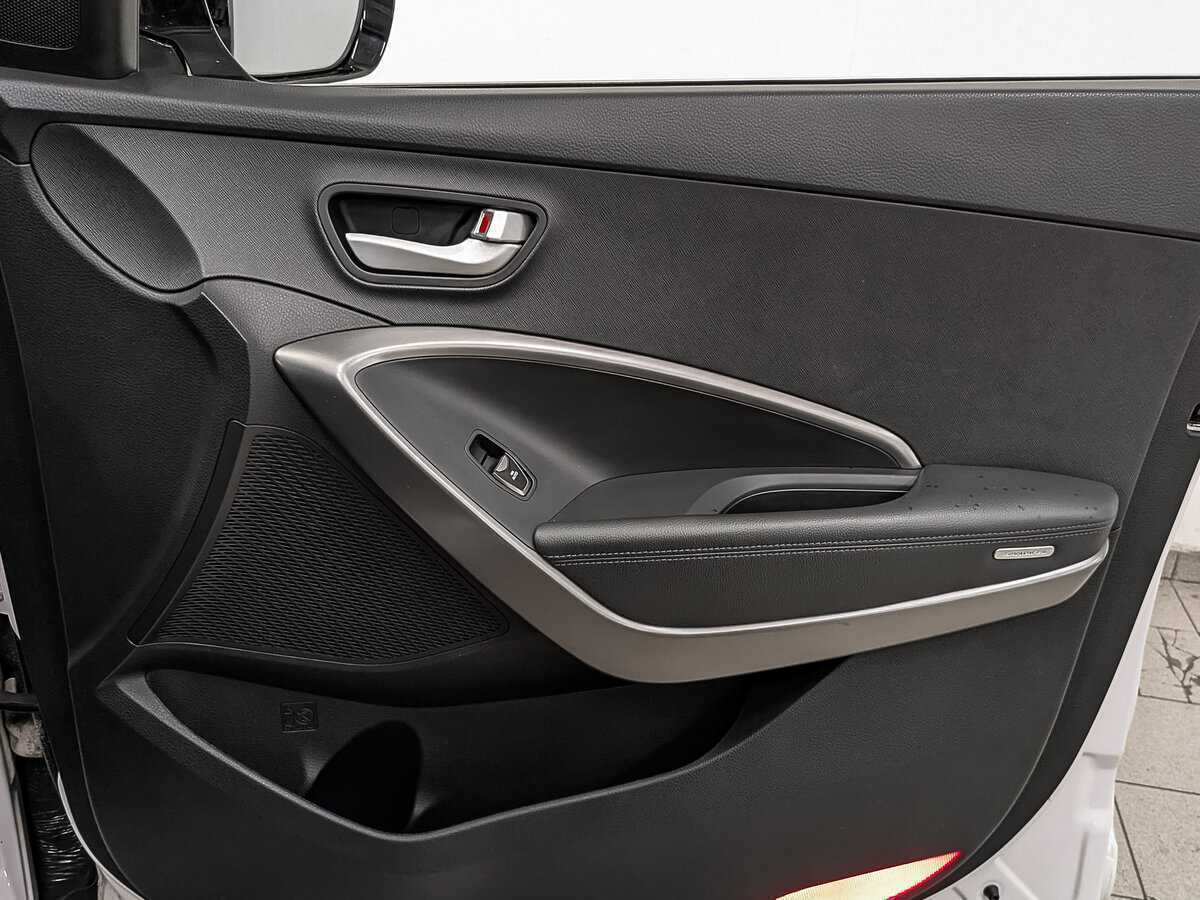 Купить Hyundai Santa Fe, 2014, 178 134 км.. Фото: #24