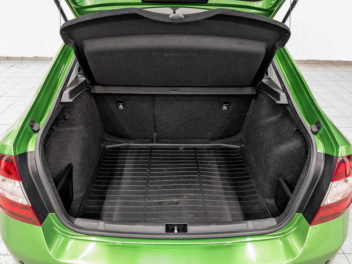 Купить Skoda Rapid, 2018, 99 917 км.. Фото: #9