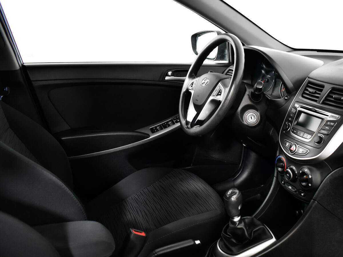 Купить Hyundai Solaris, 2016, 130 272 км.. Фото: #8