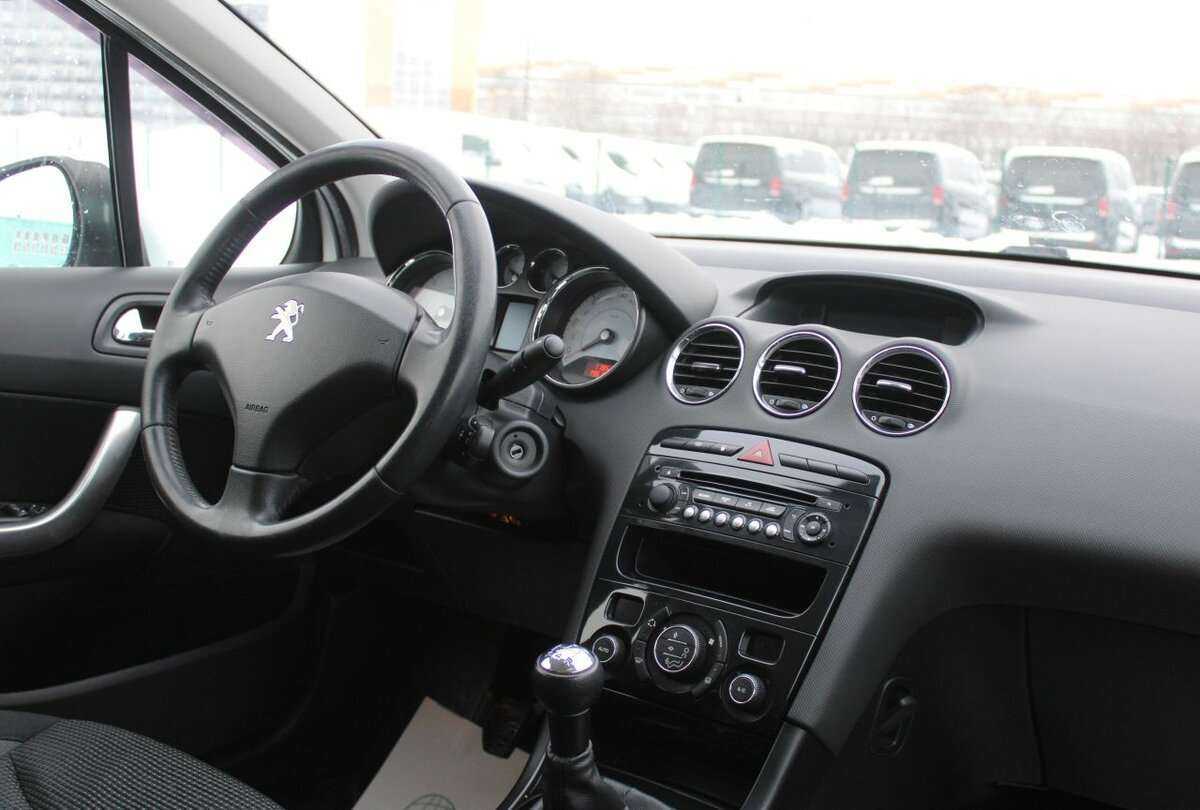 Купить Peugeot 408, 2014, 196 000 км.. Фото: #6